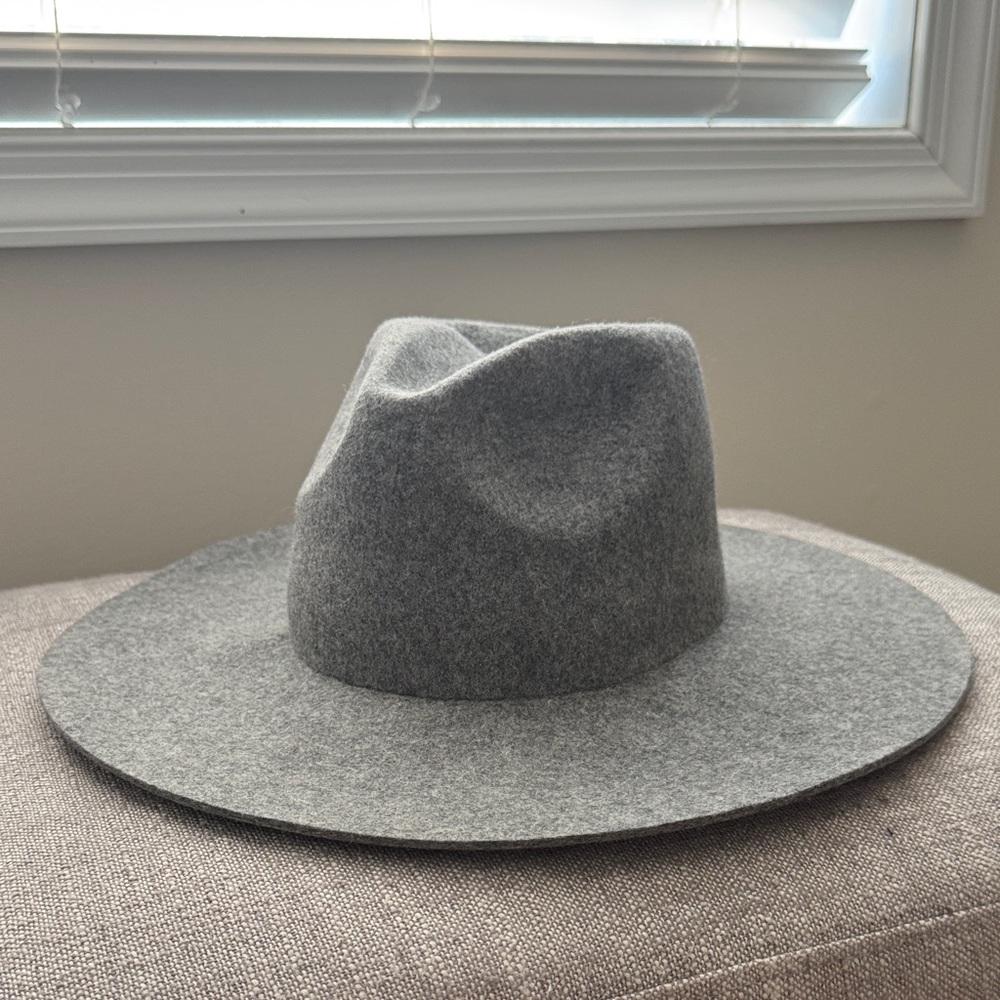 GIGI PIP Women’s wide Brim Hat